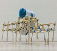 Dr.片山の100均ロボット研究室　竹フルーツようじの12脚歩行ロボット