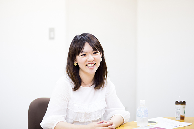 ものづくり系女子として活動する神田沙織さん。本業のアパレル広報に加え、東京と大分でデジタルファブリケーション技術も駆使したものづくりに関する活動を積極的に展開している。