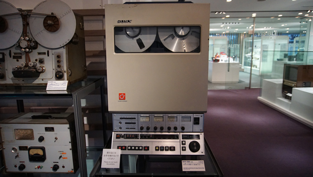 放送業界で大活躍したBVH-1000。当時の販売価格は780万円。