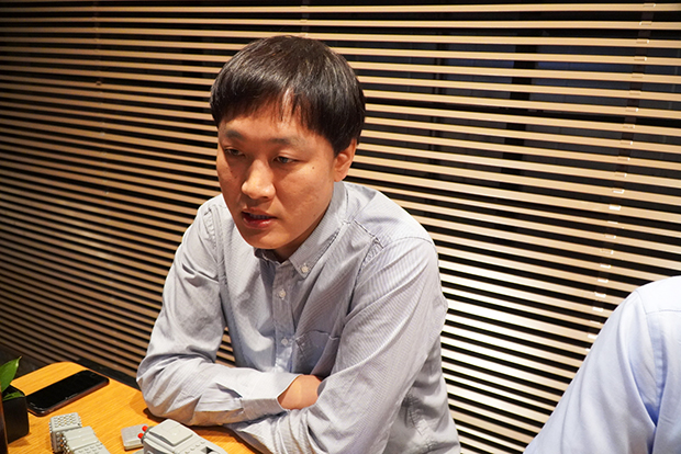 家の中でほったらかしになっていたレゴブロックを使って、ゲームとして遊びたいという発想から開発をスタートしたと語るGoldrabbit CEOのYang Jung-sub氏。
