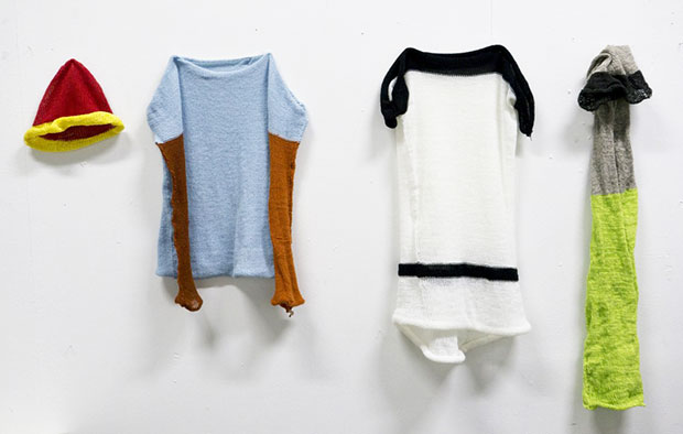 OpenKnitで作られたオープンソースの服、winter2014