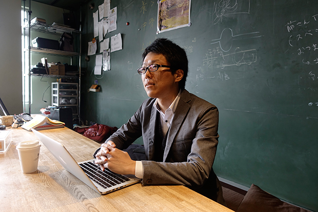 馬田隆明氏。日本マイクロソフトにてVisual Studioのプロダクトマネージャ、テクニカルエバンジェリストとして数多くのベンチャー企業を対象に、技術面とビジネス面での支援を行う。現在は東京大学にて学生や研究者のスタートアップ支援活動に従事。