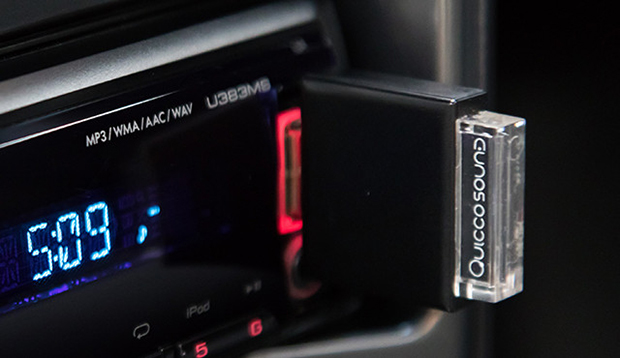 スマホの音楽を車で再生——USBに差し込むBluetoothレシーバー「OKARA oc.1」 | fabcross