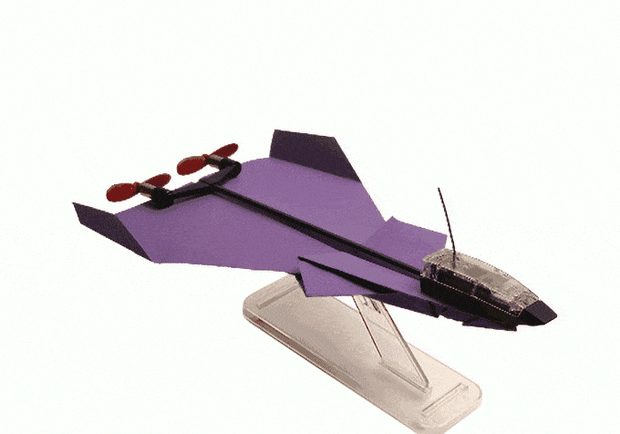 曲芸飛行も自由自在——紙飛行機を電動ラジコン化できるキット「POWERUP 4.0」 | fabcross