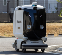 パナソニック、小型ロボットによる配送サービスの実証実験をFujisawaサスティナブル・スマートタウンで実施