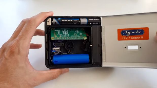 8mmフィルムカメラをRaspberry Piで復活——デジタルカートリッジ「Super Camera Digital Conversion」  fabcross