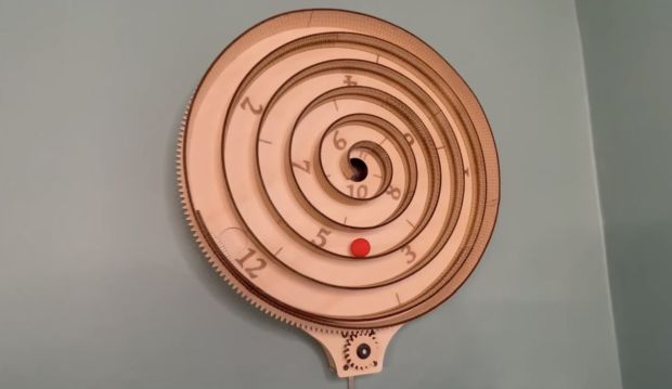 Arduino-based Spinning Spiral Clock