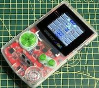 ラズパイでゲームボーイをアップデート——Raspberry Piゲーム機キット「ReBoi」