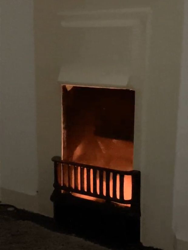 Raspberry Pi Fireplace Emulator