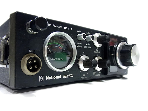 アマチュア無線の時代の到来を告げた松下電器の入門機 「6m AM-FM Transceiver National RJX-601」 | fabcross