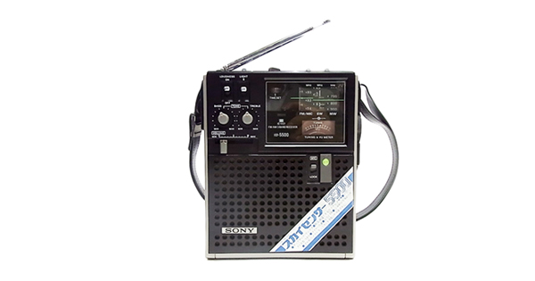 ラジオをレシーバーに変えた電波ハンティングの名機「SONY FM/MW/SW 