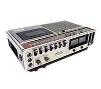 1970年代の生録ブームを牽引したマニア憧れのカセットレコーダー「SONY  TAPECORDER TC-2850SD（カセットデンスケ）」