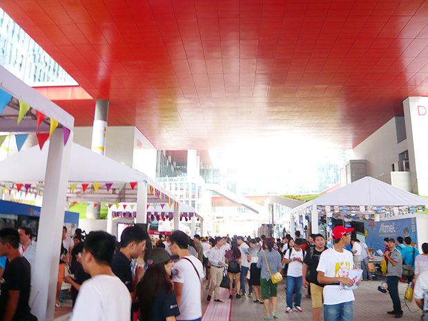 会場は深圳市南山区にあるソフトウェアパークの一角。中心地から若干離れた新しい地区だ。