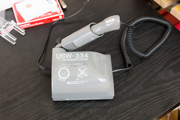 超音波カッター：「本多電子 USW-334」