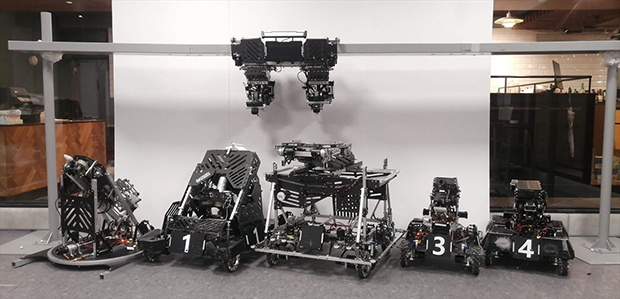 2020年、オンライン審査に向けて開発したロボット。審査の結果、国際出場枠の最高賞First Prizeを獲得した（写真提供：FUKUOKA NIWAKA）
