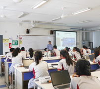 失敗を恐れるシンガポール人気質を変えるSTEM教育